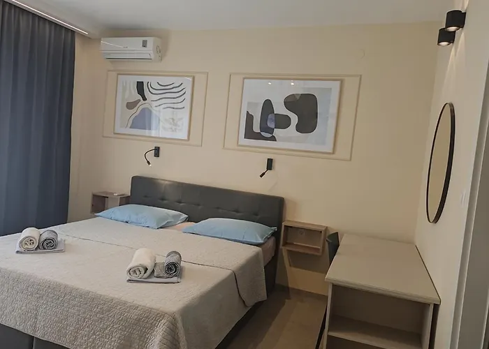 Punta Rata Affittacamere 3*