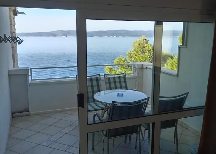 Vendégház Punta Rata 3*